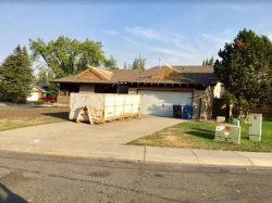 7-patriarch-construction-calgary-concrete-contractors-lake-bonavista-driveway-brushed-breakout-before