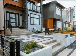 7 patriarch-construction-calgary-concrete-contractors-salisbury-exposed-aggregate-sidewalk-patio-staircase-after